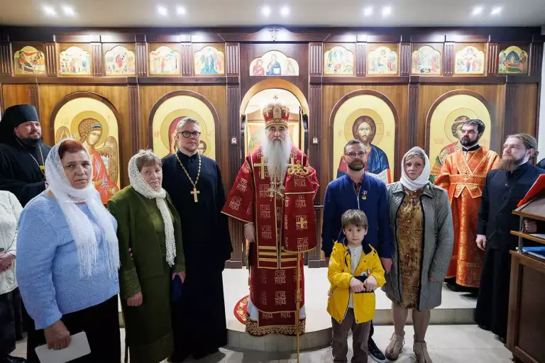 Божественная литургия в храме во имя святого великомученика Георгия Победоносца г. Ульяновска