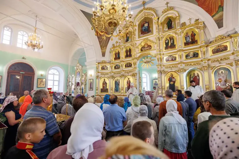 Божественная литургия в Воскресенско-Германовском храме г. Ульяновска