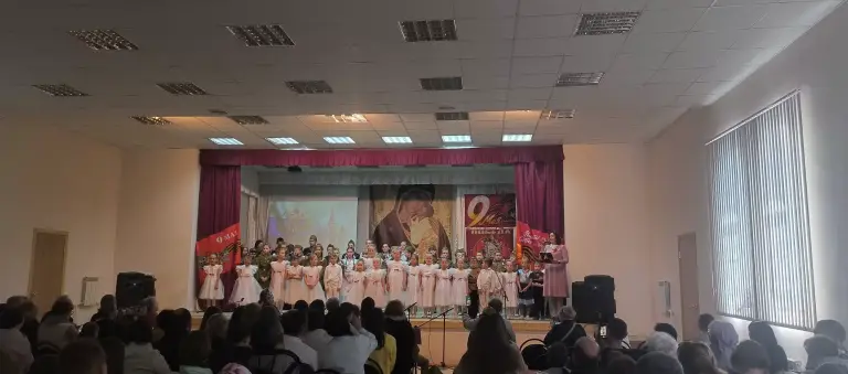 В центре «Арское» состоялся праздничный концерт, посвященный Дню Победы
