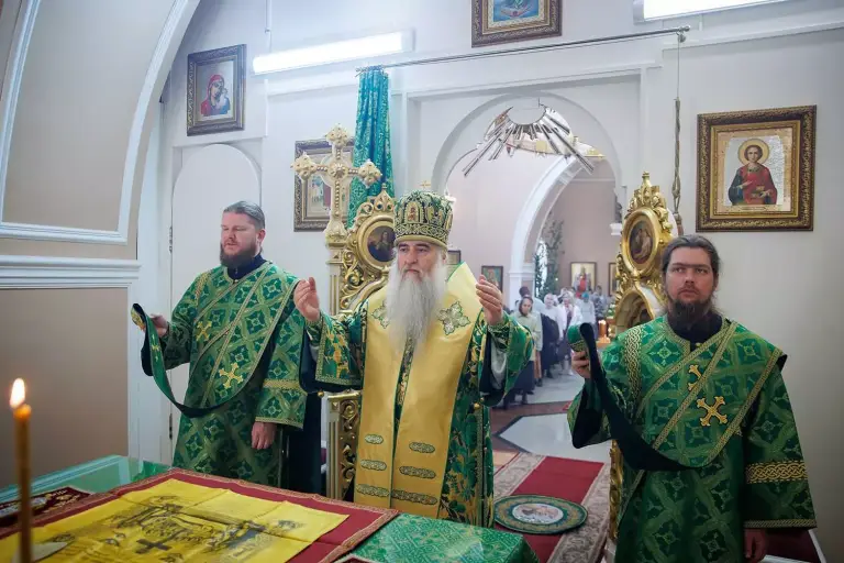Божественная литургия в храме во имя Предтечи и Крестителя Господня Иоанна г. Ульяновска