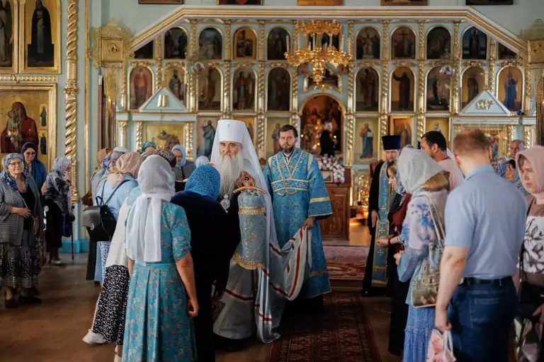 Всенощное бдение в храме в честь иконы Божией Матери «Неопалимая Купина» г. Ульяновска