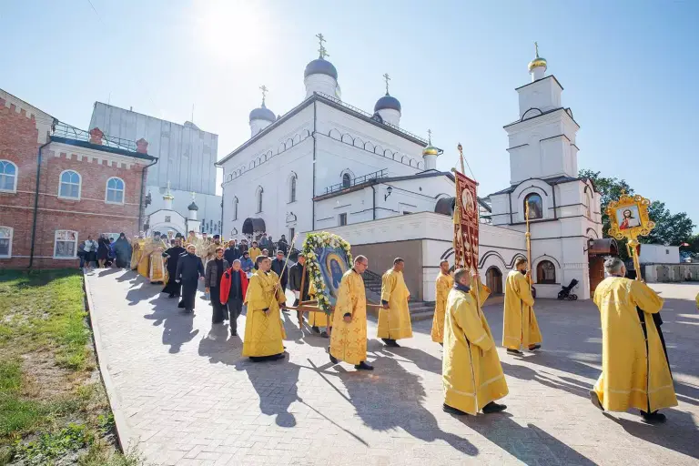 Празднование в честь Спаса Нерукотворного — престольный праздник старейшей симбирской обители