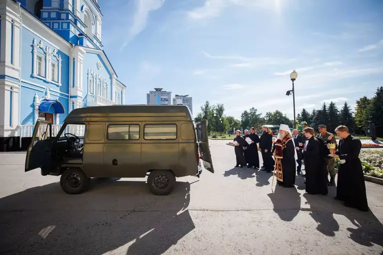 Симбирская епархия передала санитарный автомобиль УАЗ батальону «Ульяновск»