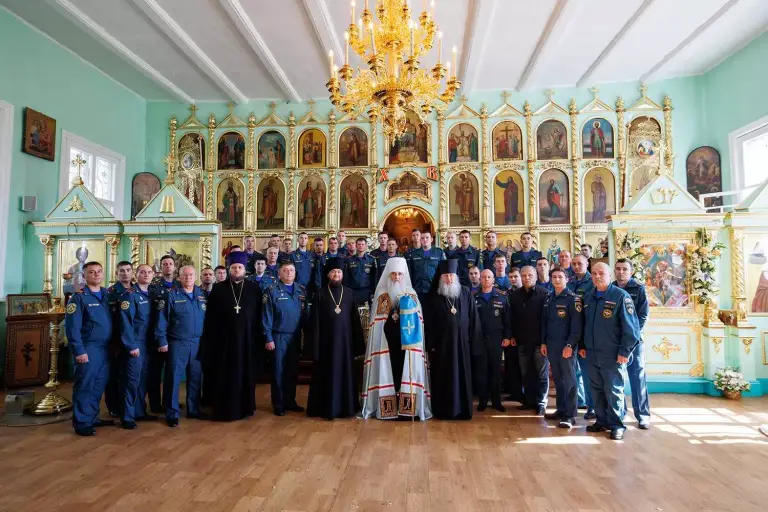 «В защиту от огненного запаления»: Неопалимовский храм отмечает престольный праздник