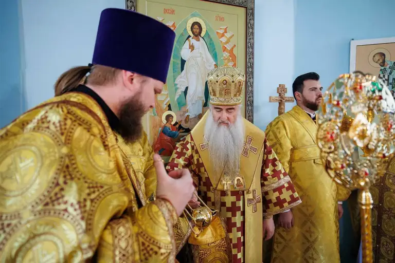 Божественная литургия в храме в честь Казанской иконы Божией Матери с. Кайсарово