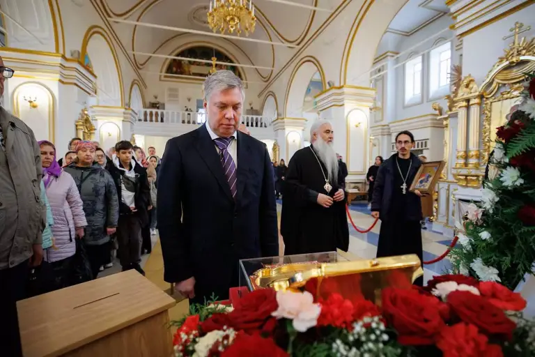 Губернатор Ульяновской области А.Ю. Русских посетил Спасо-Вознесенский кафедральный собор