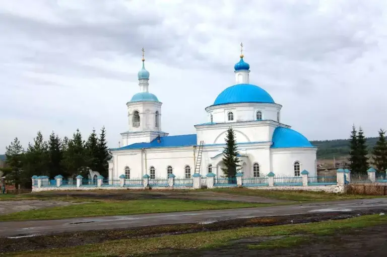 Под Покровом Царицы Небесной