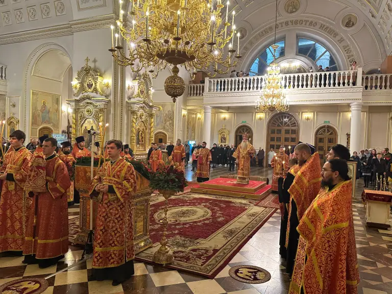 Всенощное бдение в кафедральном соборе святого праведного воина Феодора Ушакова г. Саранска