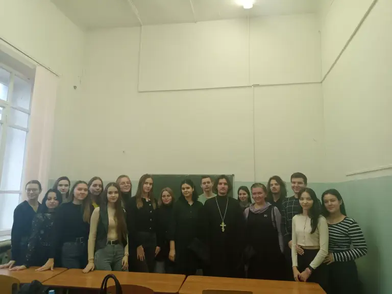 Прошла встреча студентов УлГПУ со священником