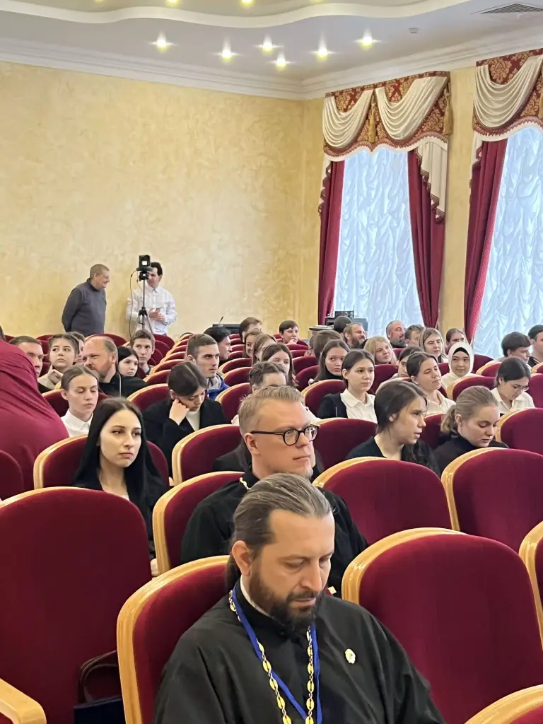 Директор Центра подготовки церковных специалистов принял участие в конференции «Христианство и педагогика: история и современность»