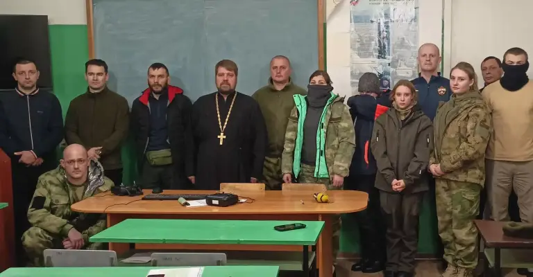 Курсанты НВП «Рокот» встретились со священником