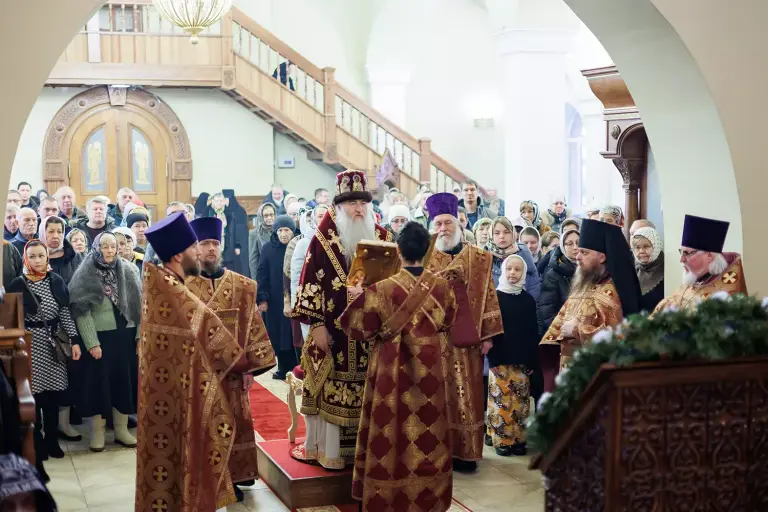 Божественная литургия в женском монастыре Архангела Михаила с. Комаровка