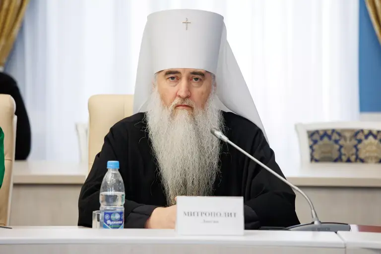 Митрополит Лонгин выступил на собрании Совета по улучшению качества жизни в Ульяновской области
