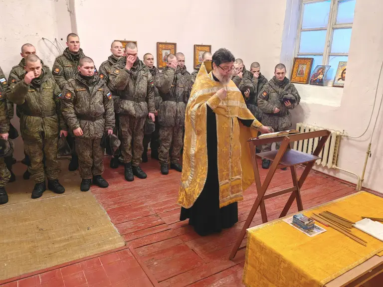 В учебном центре войск связи г. Ульяновска отслужили панихиду по воинам-интернационалистам