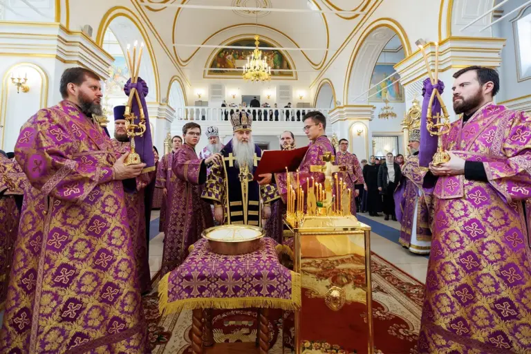 В десятую годовщину кончины митрополита Прокла (Хазова) были совершены заупокойные богослужения