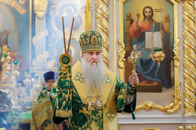 «В подражание ваий в руках носящих соблюди и сохрани»