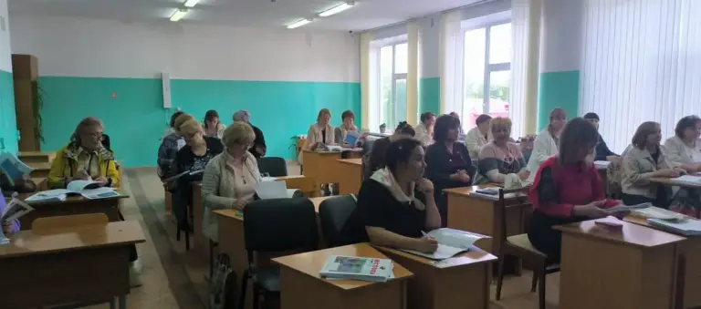 «Социокультурные истоки»: в Большенагатскинской школе прошел выездной семинар