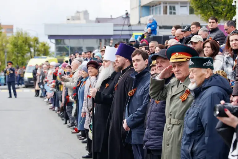 Митрополит Лонгин посетил Парад Победы и концерт-реквием