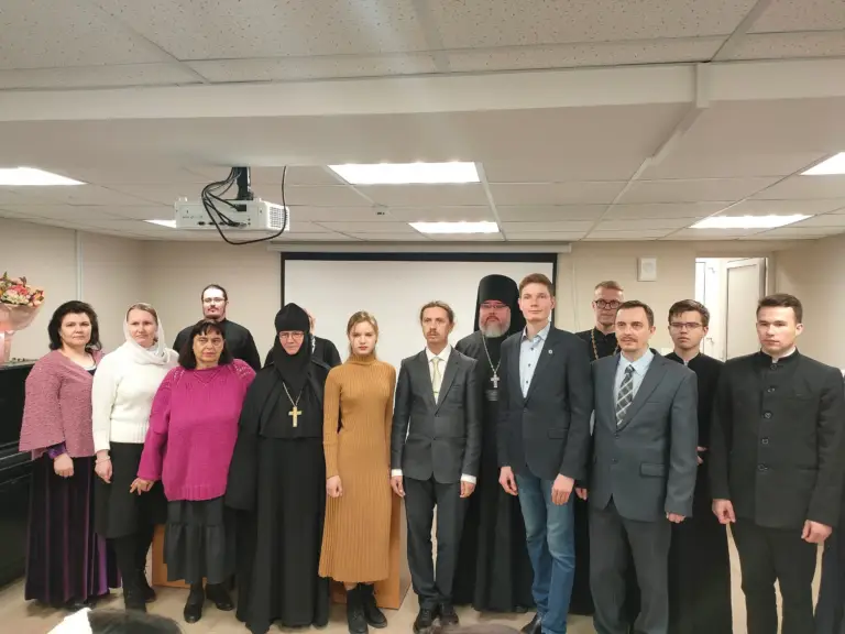 Прошла научно-познавательная конференция, посвященная памяти великого архидиакона Константина Розова