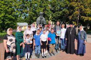 Учащиеся Троицко-Сунгурской школы посетили кафедральный Спасо-Вознесенский собор и Спасский монастырь
