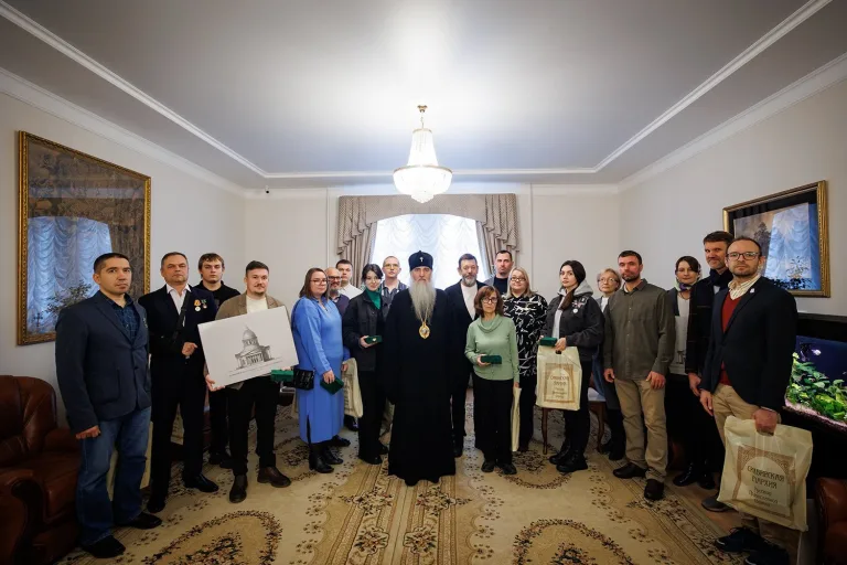 Митрополит Лонгин поблагодарил организаторов празднования 200-летия со дня основания Троицкого собора Симбирска