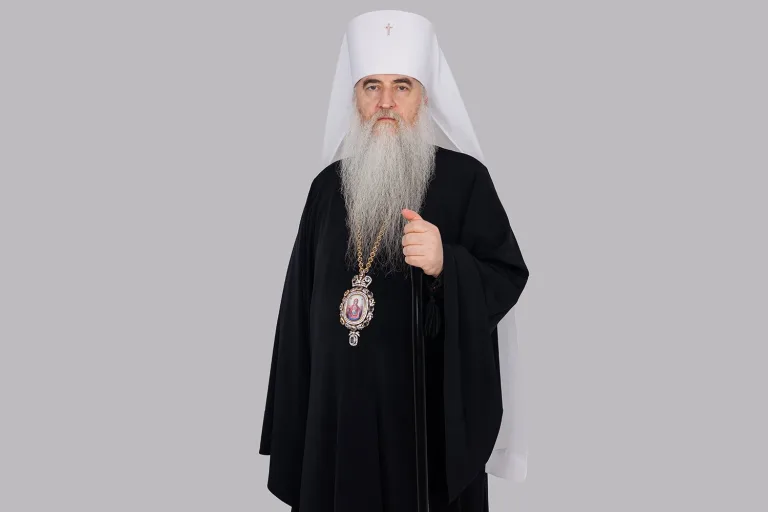 Митрополит Симбирский и Новоспасский Лонгин поздравил мусульман Ульяновской области с праздником Ураза-Байрам