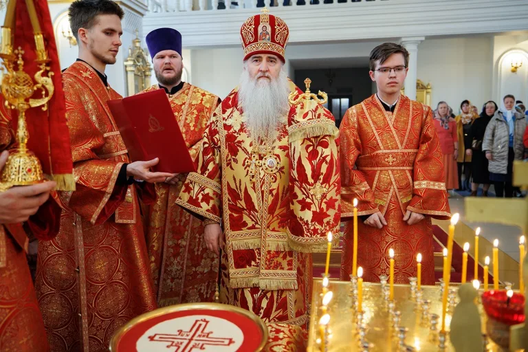 Радоница — день молитвы о «всех от века преставльшихся в надежде воскресения и жизни вечной»