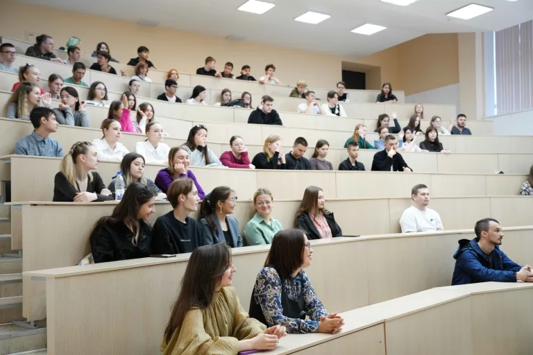 Ульяновским студентам и воспитанникам Центра подготовки церковных специалистов рассказали о главной миссии человека