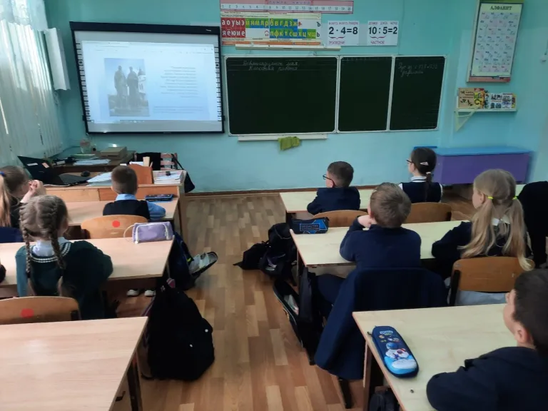 Более 12 000 школьников приняли участие в мероприятиях, посвященных Дню славянской письменности и культуры