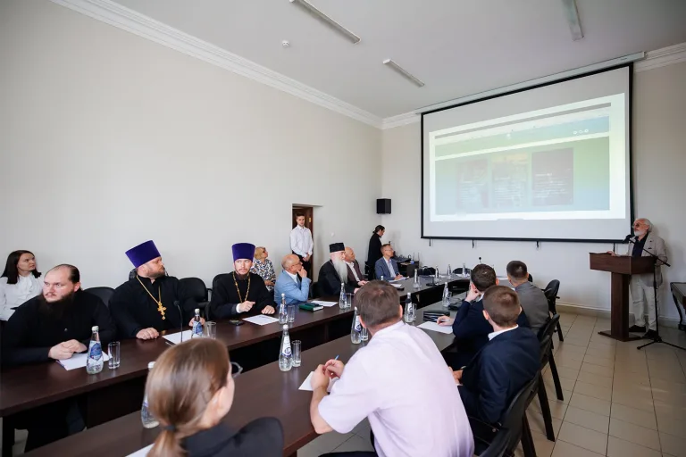 В Симбирской епархии прошел круглый стол, посвященный опасности оккультных и неоязыческих течений
