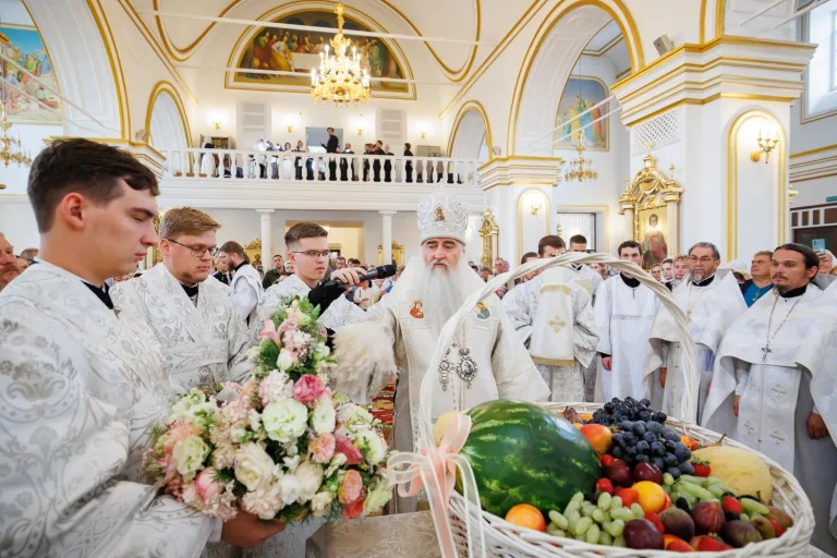 «Стараться преображать нашу жизнь»: в Симбирской епархии отметили праздник Преображения Господня