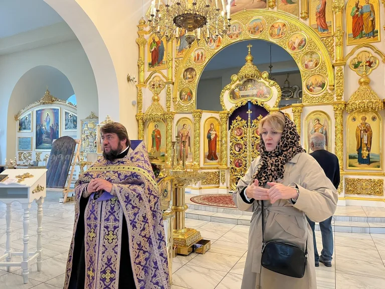 В международный день глухих прошли Литургия с сурдопереводом и мастер-класс для слабослышащих