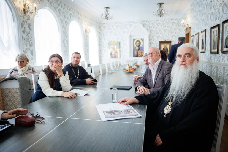 Митрополит Лонгин встретился с создателями музея Спасского монастыря