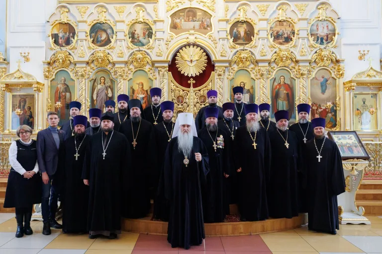 Состоялось расширенное заседание Архиерейского совета Симбирской митрополии