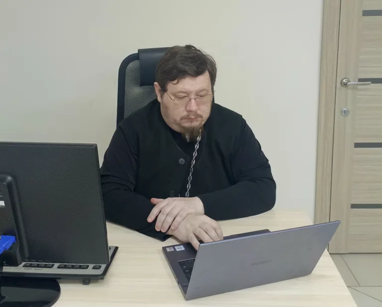 Руководитель епархиального отдела принял участие в вебинаре «Православная миссия среди мусульман»