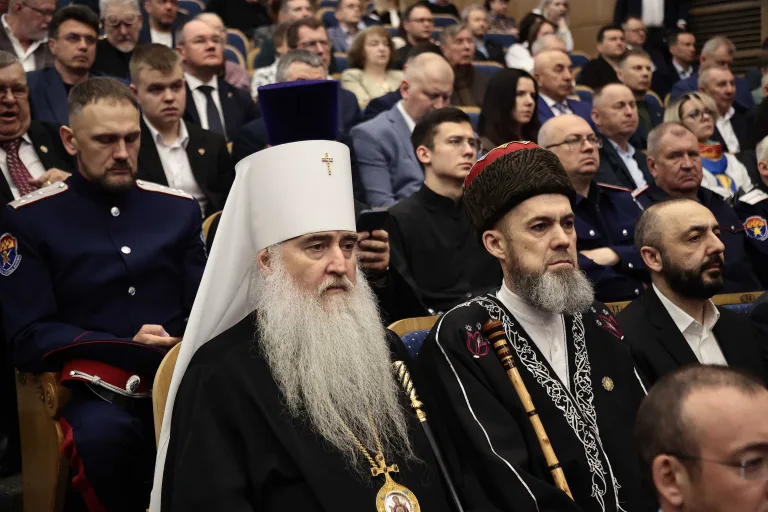Митрополит Лонгин принял участие в Форуме развития региона