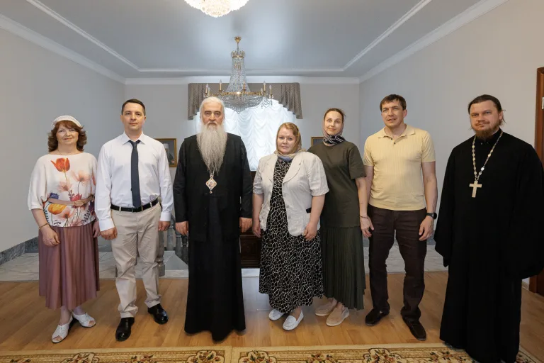 Митрополит Лонгин встретился с преподавателями и родителями школьников — победителей олимпиады по ОПК