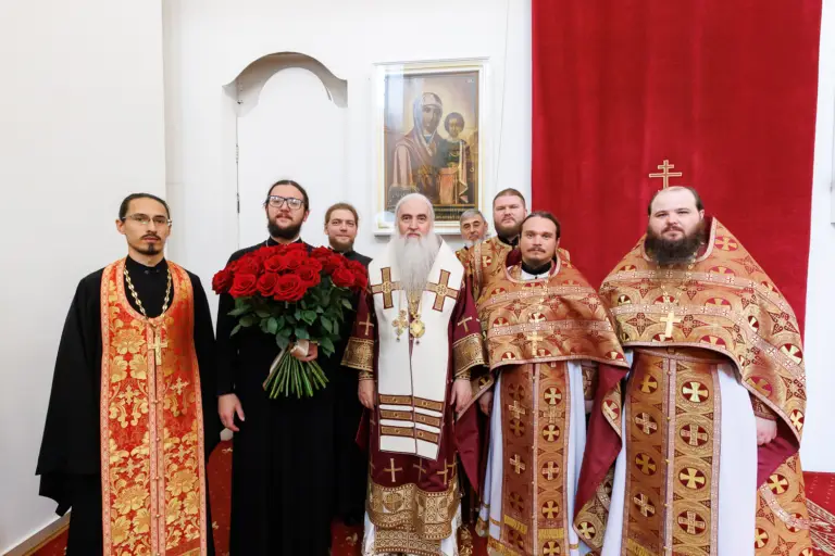 Божественная литургия в Спасо-Вознесенском кафедральном соборе г. Ульяновска