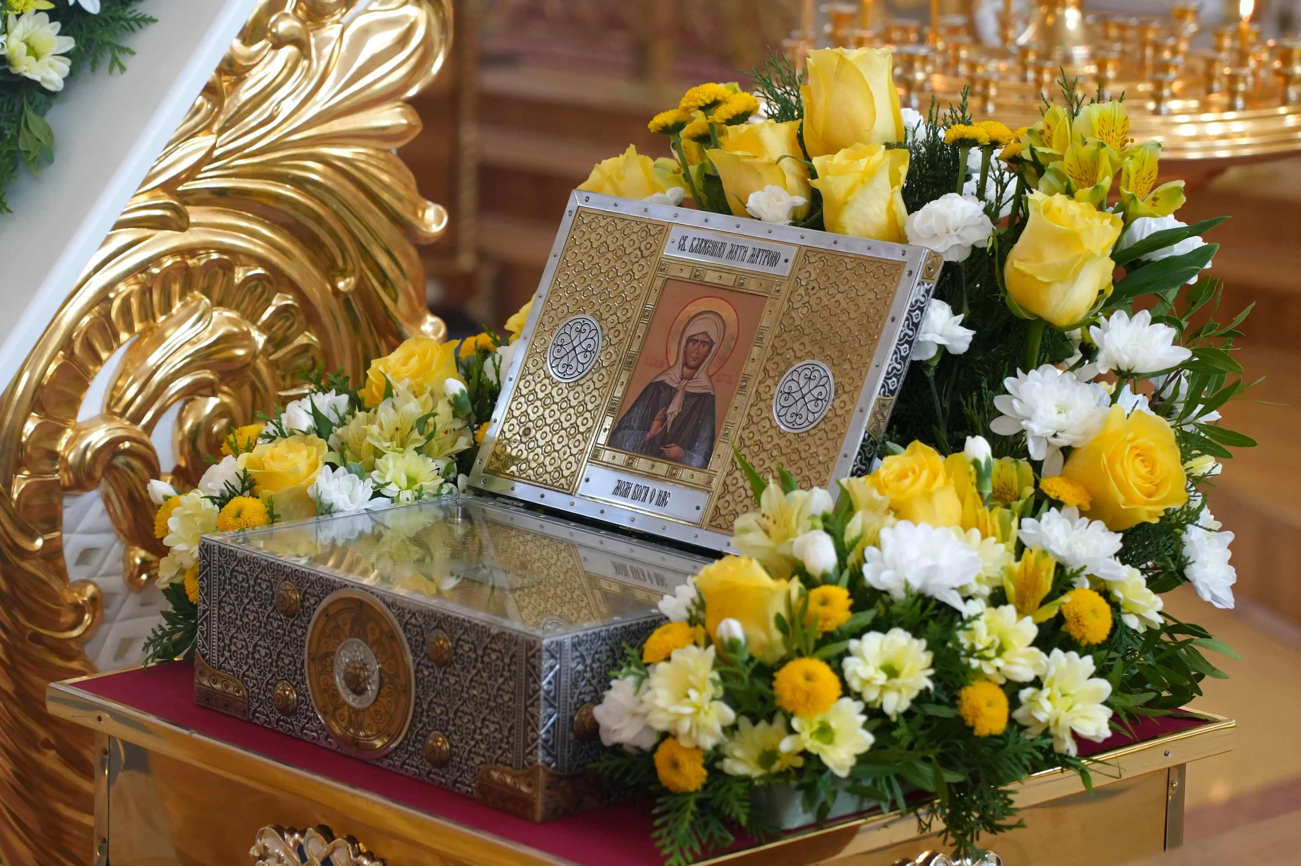 В Спасо-Вознесенский кафедральный собор принесен ковчег с мощами святой блаженной Матроны Московской