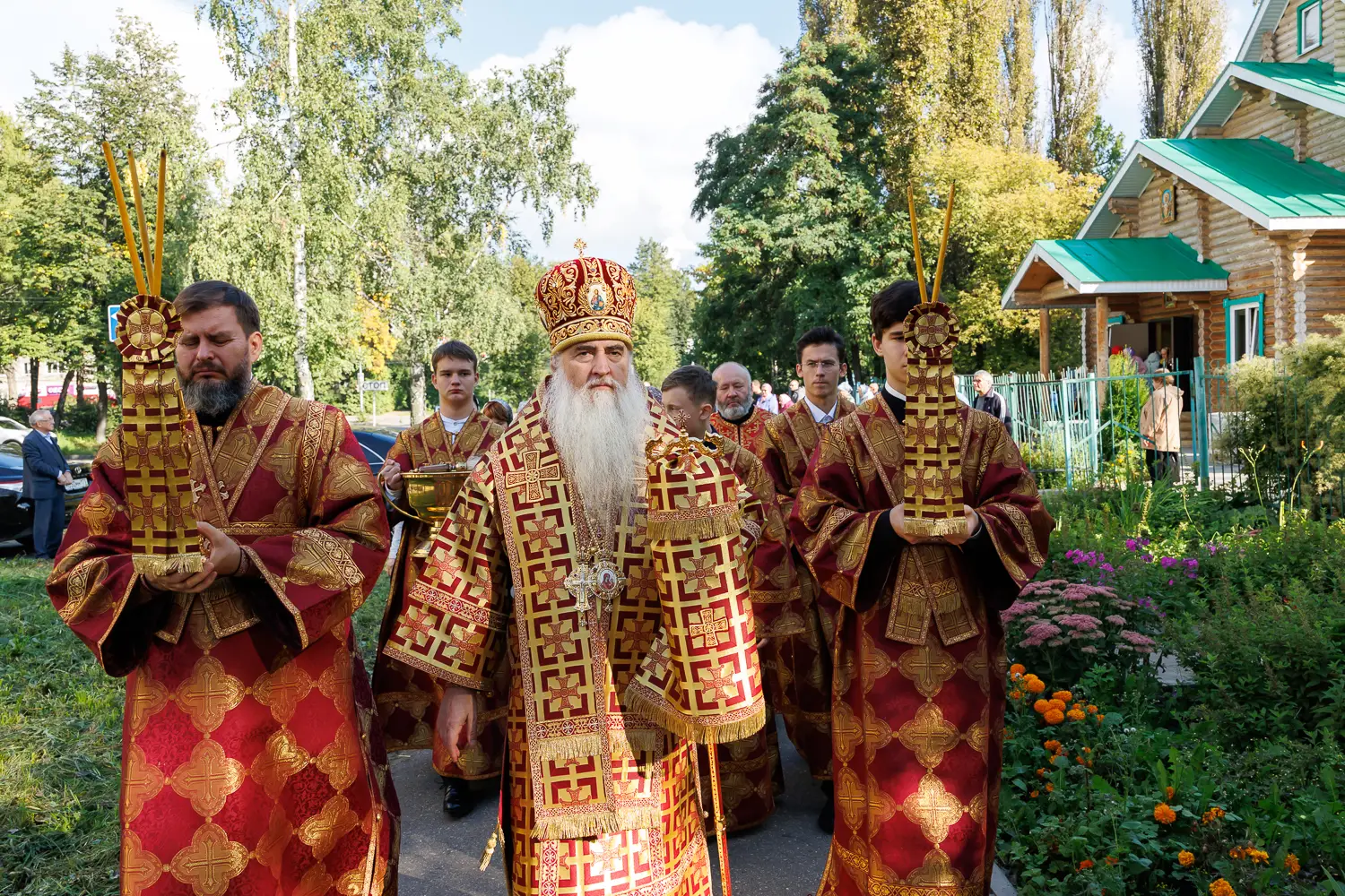 Божественная литургия в храме в честь иконы Божией Матери «Неупиваемая Чаша» г. Ульяновска