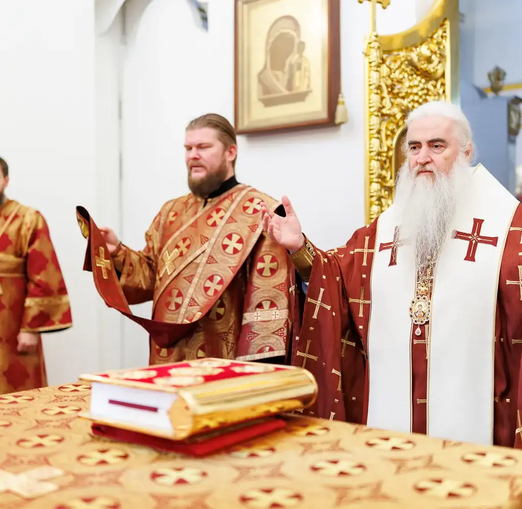 Божественная литургия в Спасо-Вознесенском кафедральном соборе г. Ульяновска