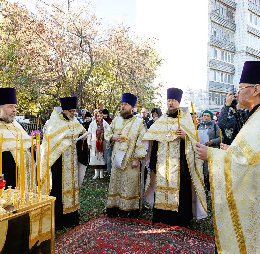 День памяти: совершены панихиды по пострадавшим в годы гонений на Церковь