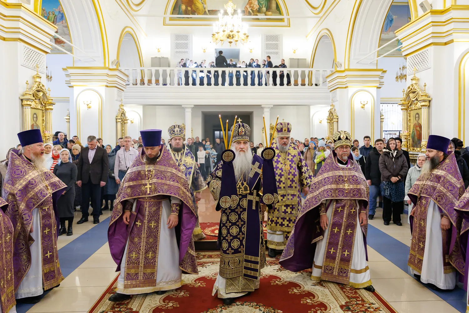 Божественная литургия в Спасо-Вознесенском кафедральном соборе г. Ульяновска