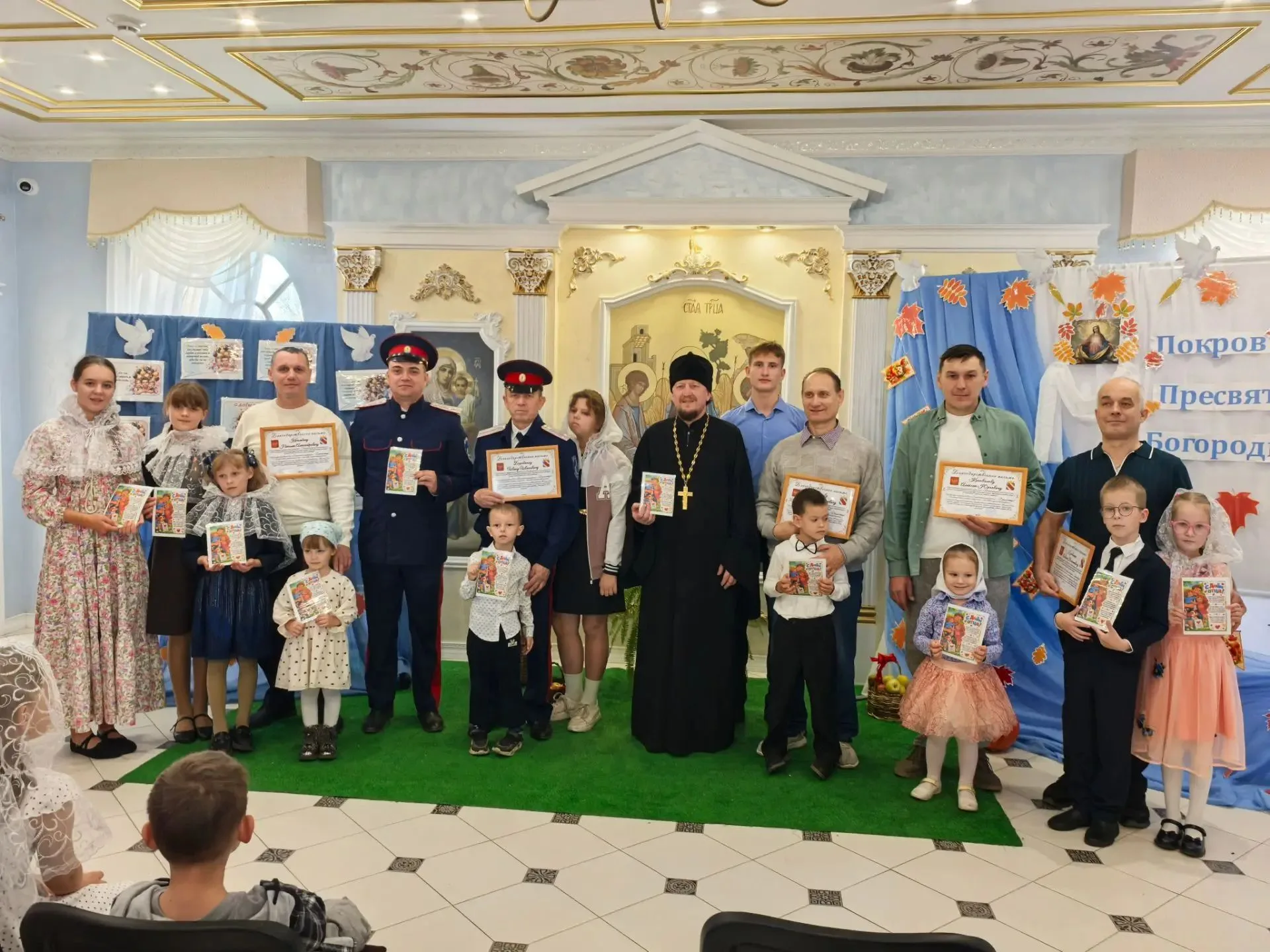 Покров и День отца отметили в Троицком Сунгуре