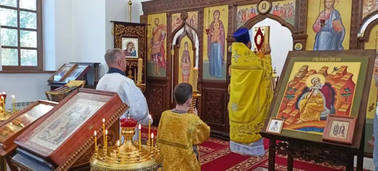 Руководитель епархиального отдела посетил 104-ю гвардейскую дивизию ВДВ