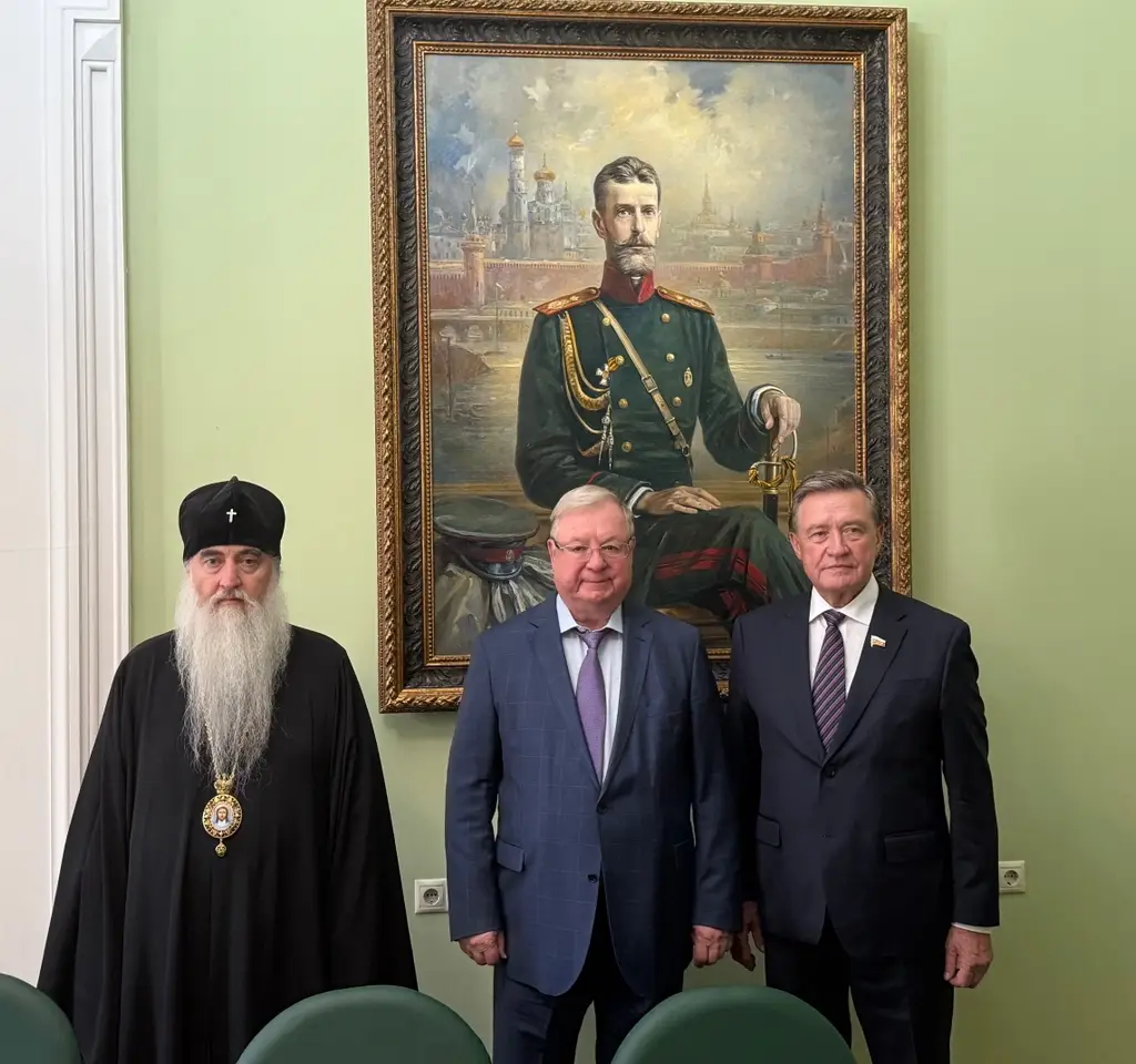 Состоялась встреча Митрополита Лонгина с председателем ИППО С.В. Степашиным и сенатором С.Н. Рябухиным